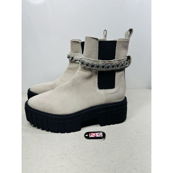 Karl Lagerfeld Shoes - Karl Lagerfeld Riza Chain Chelsea Boots Women’s Booties 6.5